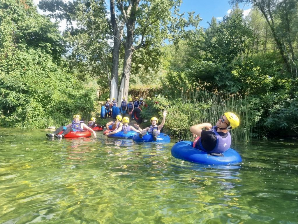 Rivertubing Kroatië Actief Hostel 6